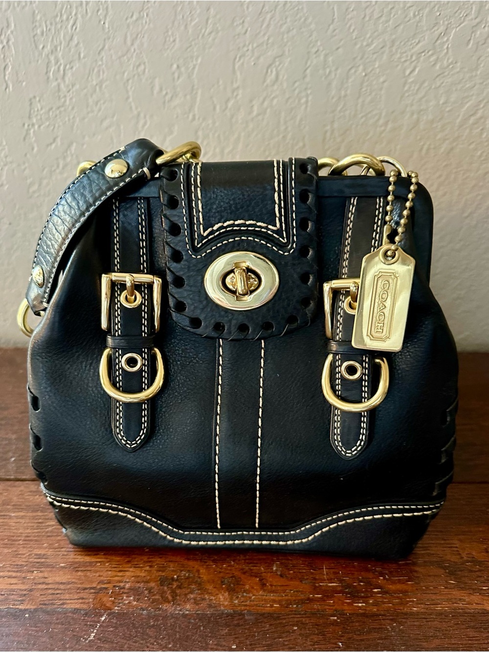 Rare Coach 11365 Hamptons Black Whipstitch Turnlock Frame Bag Y2k